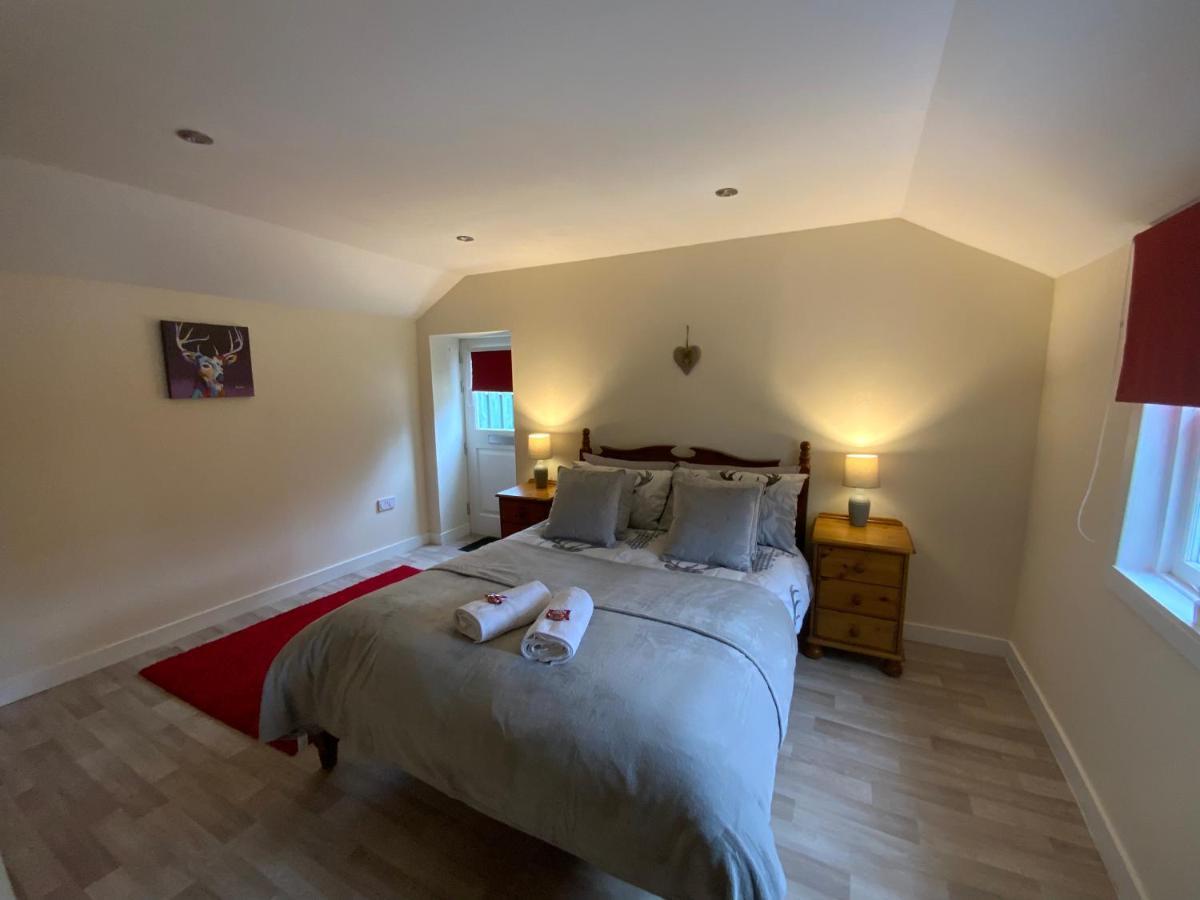 Deeside Snugs Apartments Kincardine O'Neil Esterno foto